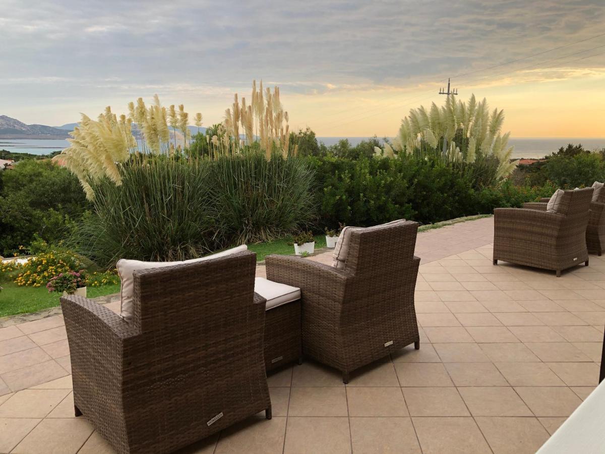 Amaremare B&B Stintino Bagian luar foto